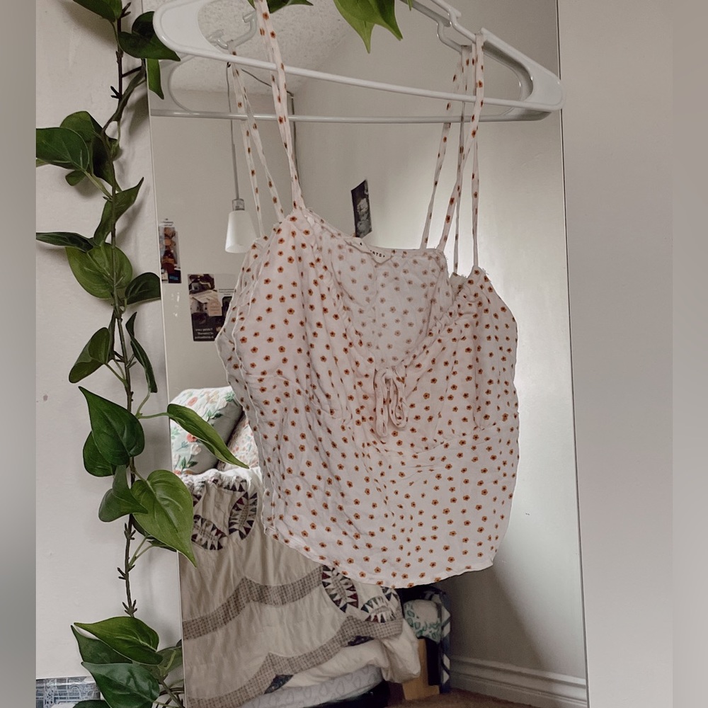 Cropped Floral Tank Top